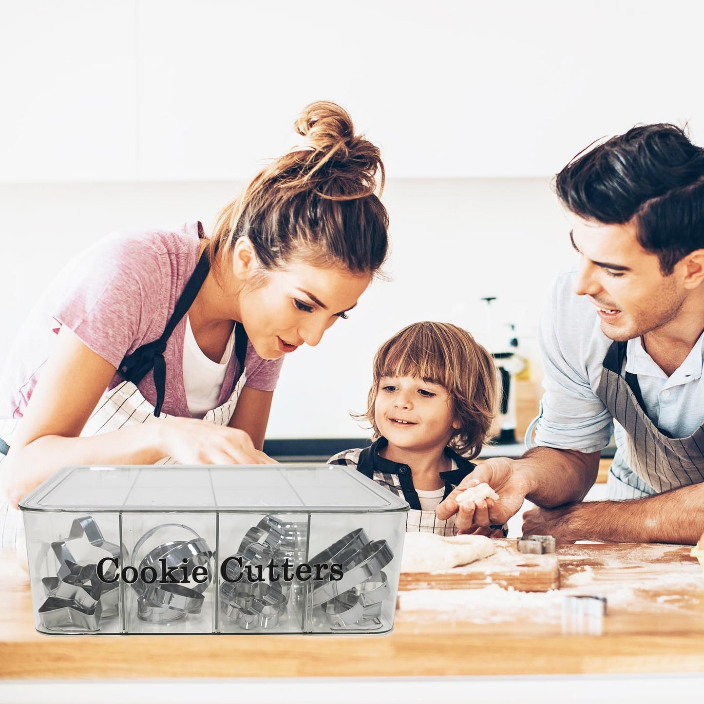 Yomjarl Cookie Cutter Tool Storage Box,Cake Decorating Supplies Accessories Bins,Baking Storage Containers,Transparent Dustproof Lid,biscuits Cutter Organizer Storage with 8 Adjustable Compartment