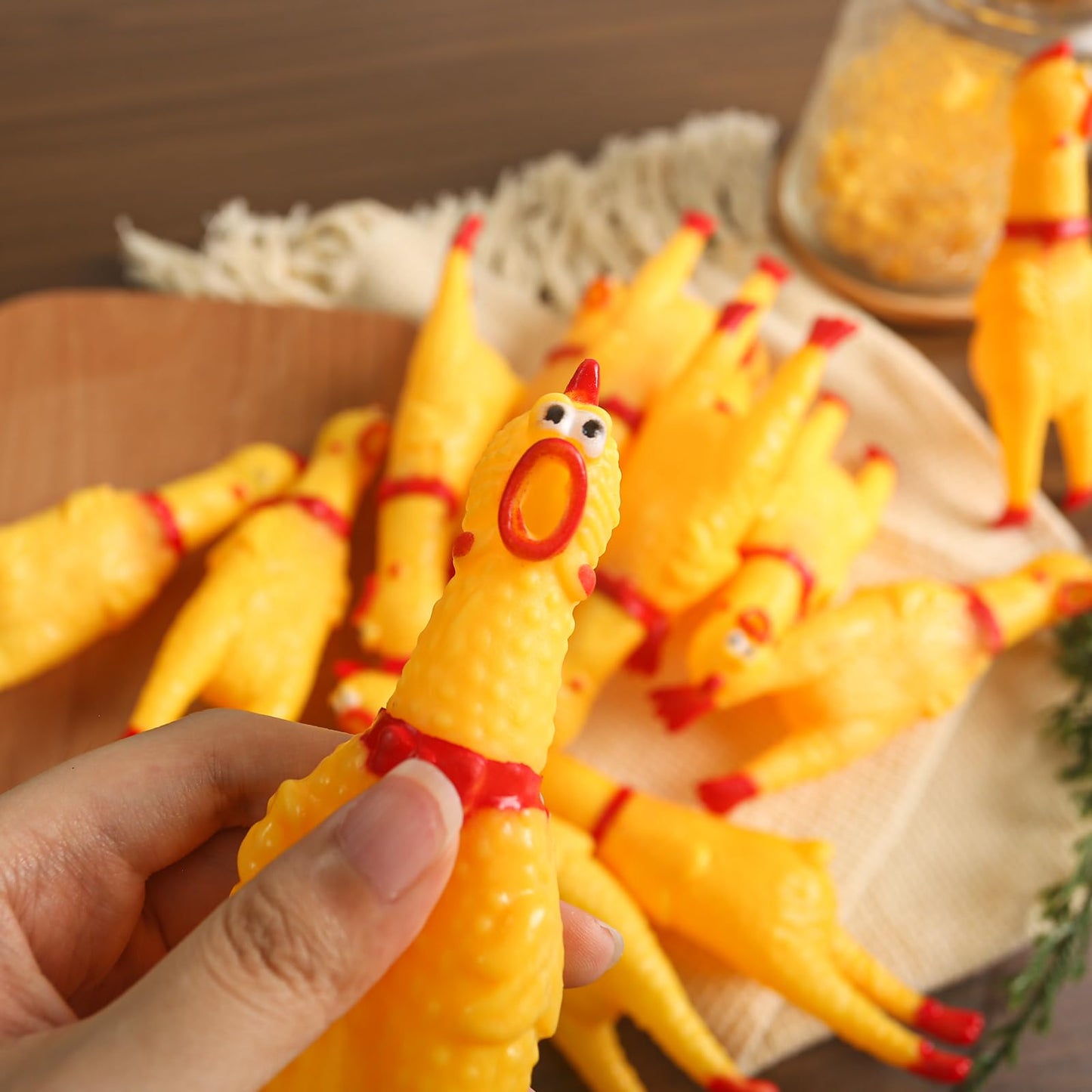 POPLAY 20PCS Squeaky Rubber Chickens, Screaming Chickens Bulk Prank Novelty Toys Pet Toys for Party Favors Family Game Dog Toys Noise Maker