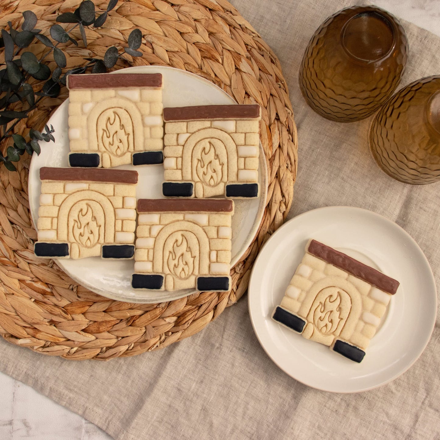 Fireplace cookie cutter, 1 piece - Bakerlogy