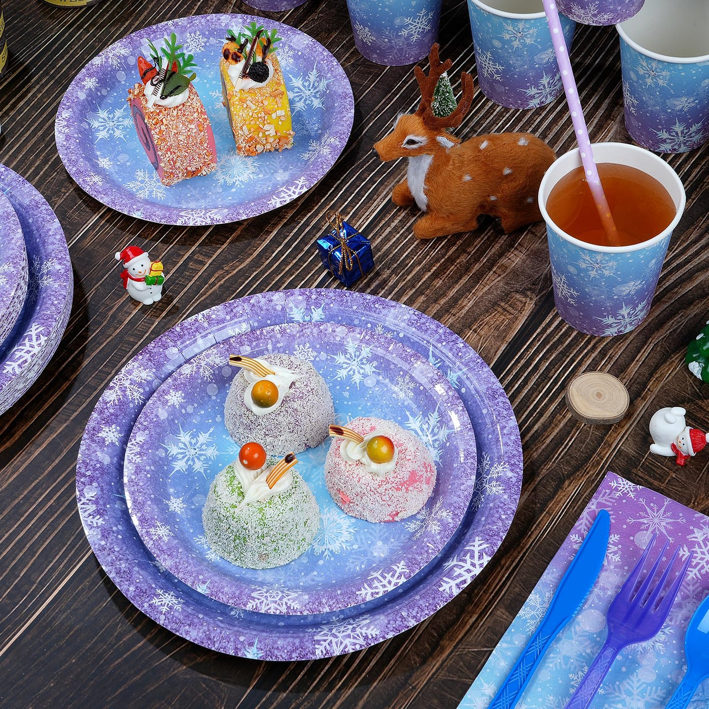 Winter Snowflake Paper Plates and Napkins Set, Blue and Purple Snowflake Winter Wonderland Disposable Tableware for Christmas Winter Holiday New Year Birthday Party Supplies Decorations, Serve 50