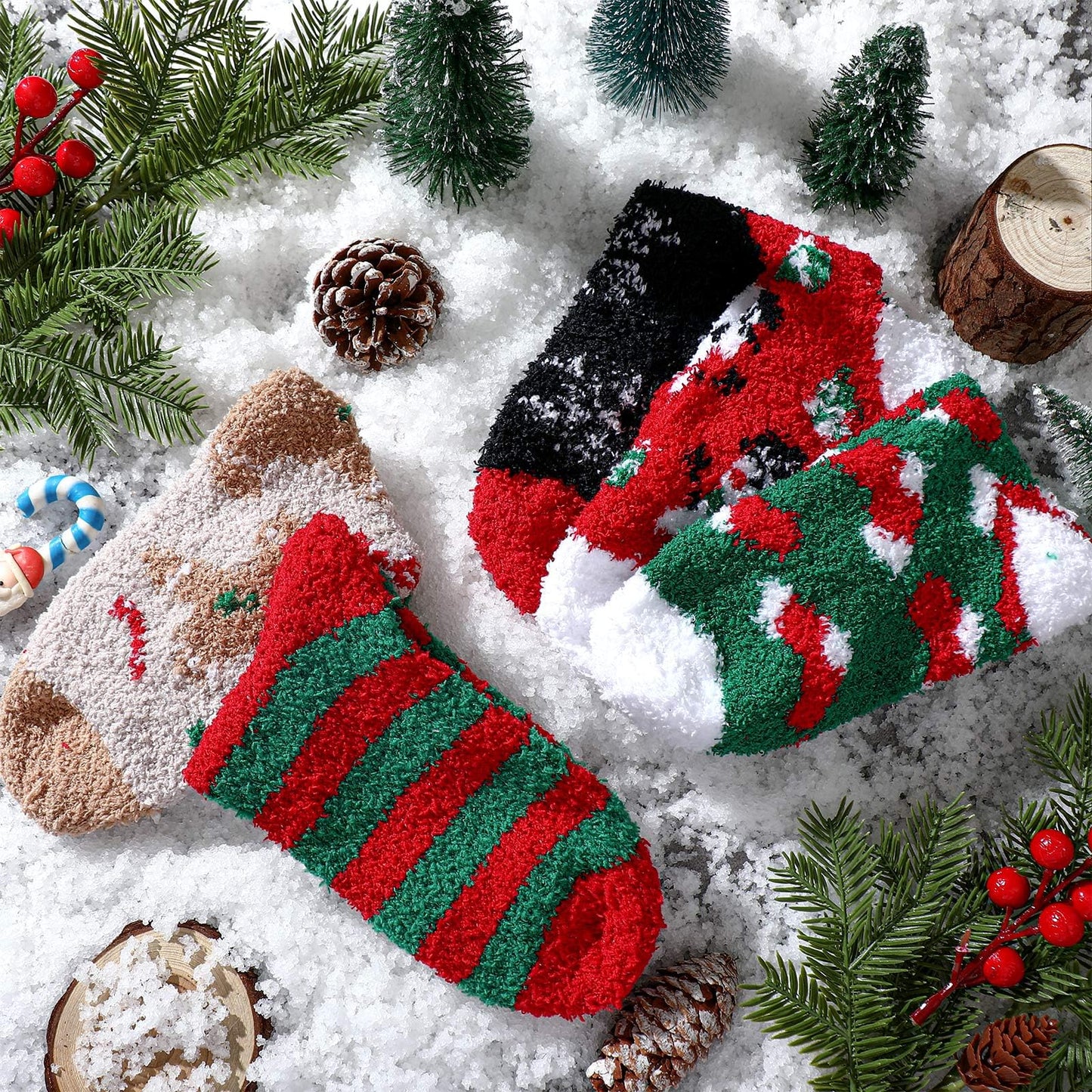 Hoolerry 30 Pairs Christmas Fuzzy Socks in Bulk for Women Adult Men Gifts Fluffy Holiday Winter Socks Unisex Warm Crew Gifts(Snowman)