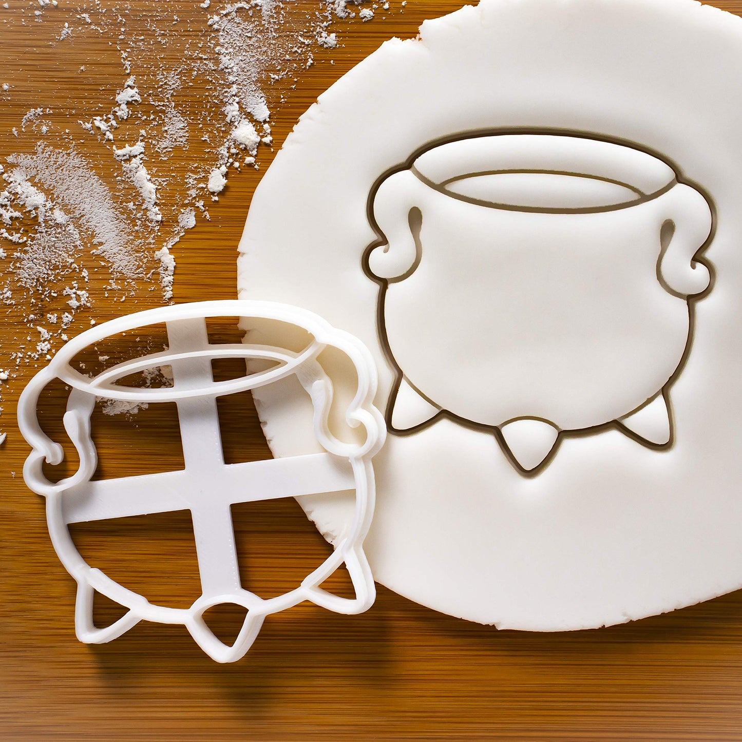 Set of 4 Witchcraft theme cookie cutters (Designs: Candle, Cauldron, Witch Hat, and Haunted House), 4 pieces - Bakerlogy